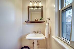 Tulsa Home 5 Mi to Downtown: Groups Welcome!