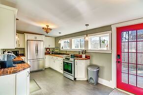 15 Mi to Dtwn Lexington: Serene Wilmore Home!