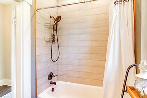 15 Mi to Dtwn Lexington: Serene Wilmore Home!