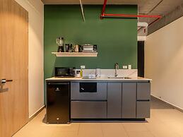 W Contemporary Loft w AC in Trendy Laureles