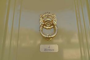 99 Luxury Exotic Villas