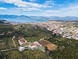 99 Luxury Exotic Villas