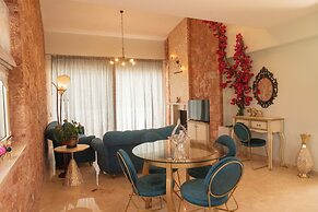 99 Luxury Exotic Villas