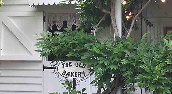The Old Bakery in Historic Kangaroo Valley Village