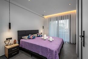 Lavender Luxury Apartment in Rhodes