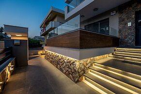 Lavender Luxury Apartment in Rhodes