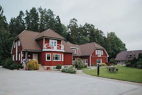 Klaara-Manni Holiday Center