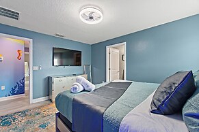 Wonderland Sleeps 14 Free Waterparks and South Facing Pool