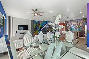 Wonderland Sleeps 14 Free Waterparks and South Facing Pool