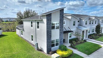 Wonderland Sleeps 14 Free Waterparks and South Facing Pool