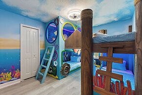 Wonderland Sleeps 14 Free Waterparks and South Facing Pool