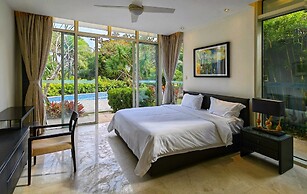 Diamond beach OceanView Villa