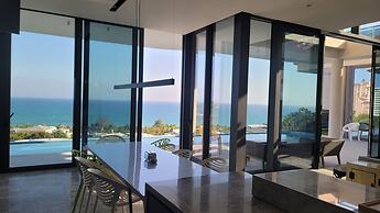 Diamond beach OceanView Villa