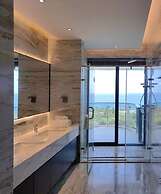 Diamond beach OceanView Villa