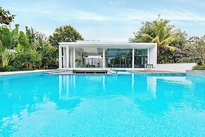 Diamond beach OceanView Villa