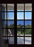 Maria s Sea View House