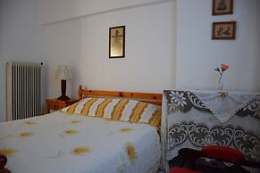 Maria s Sea View House