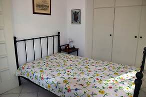 Maria s Sea View House