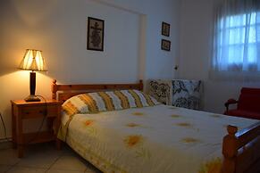 Maria s Sea View House