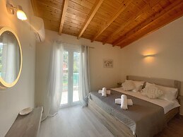 Magellanos Mint House- Kinopiastes