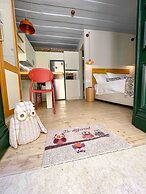 Kukuvayia s Nest-centre Old Town Corfu