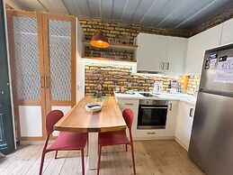 Kukuvayia s Nest-centre Old Town Corfu