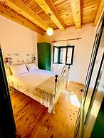 Kansoneta-traditional Mansion in Gastouri Village