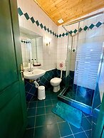 Kansoneta-traditional Mansion in Gastouri Village