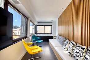 GSM Elevated Luxury Suites