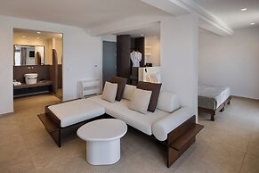 Aelia Luxury Suites Thalassa