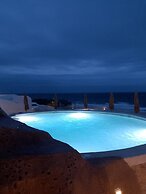 Aelia Luxury Suites Thalassa