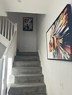 Breathtaking 4 Bedroom Townhouse In Central Murrayfield Location, Free