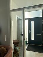 Breathtaking 4 Bedroom Townhouse In Central Murrayfield Location, Free