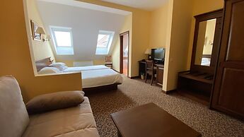 Hotel Leul de Aur