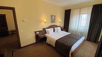 Hotel Leul de Aur