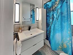 Seawall Celebration - Manor