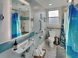 Seawall Celebration - Manor