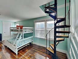 Seawall Celebration - Manor