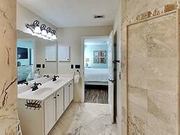 Emerald Port Of Call