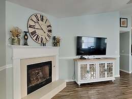 Emerald Port Of Call