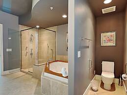 Turquoise Place #1107c