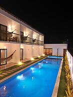 Yahweh Hotel