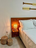 Yahweh Hotel