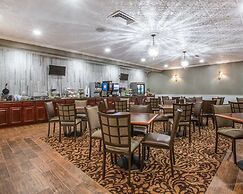 St. Lawrence Hotel