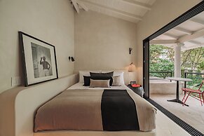 EP Casa Uribe Architecture Art & Nature