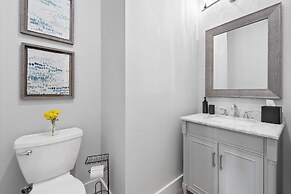 Miramar Beach Jewel Ultimate Group Retreat 5 King Bedrooms Pool Backya