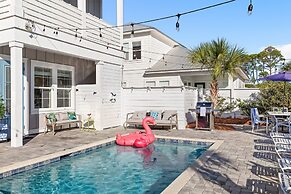 Miramar Beach Jewel Ultimate Group Retreat 5 King Bedrooms Pool Backya