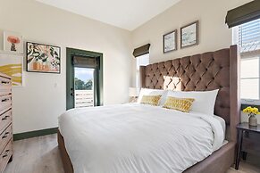 Miramar Beach Jewel Ultimate Group Retreat 5 King Bedrooms Pool Backya