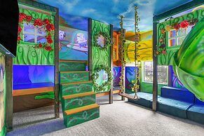 Orlando Resort Retreat Resort Home With Pool Arcade Kids Will Love