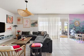 Flamingo Grove Resort Home With Pool Game Room Free On-site Water Park